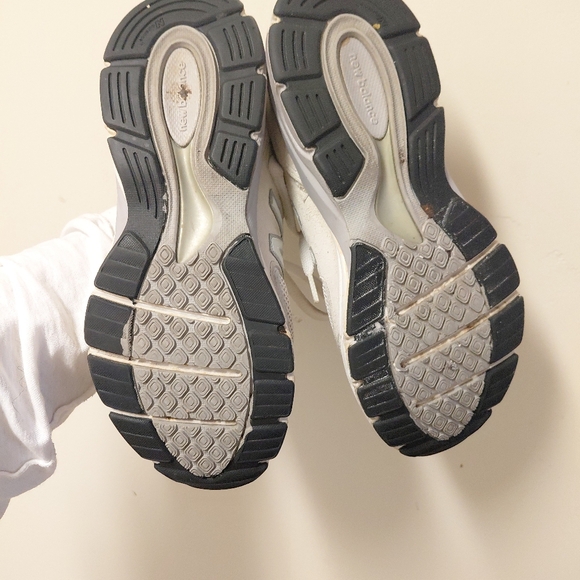 New Balance 990v4 Gray Big Boys Size 5.5 Sneakers - Picture 7 of 11